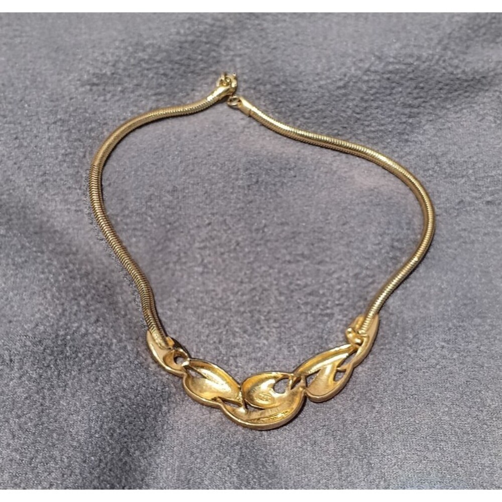 Vtg Trifari Kunio Matsumoto Modernist Gold Tone Swirl Pendant Necklace Signed - Picture 4 of 6